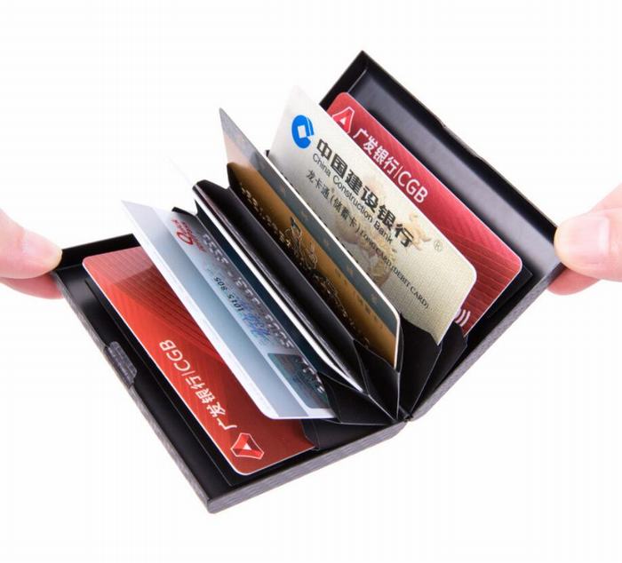 Carbon RFID card wallet